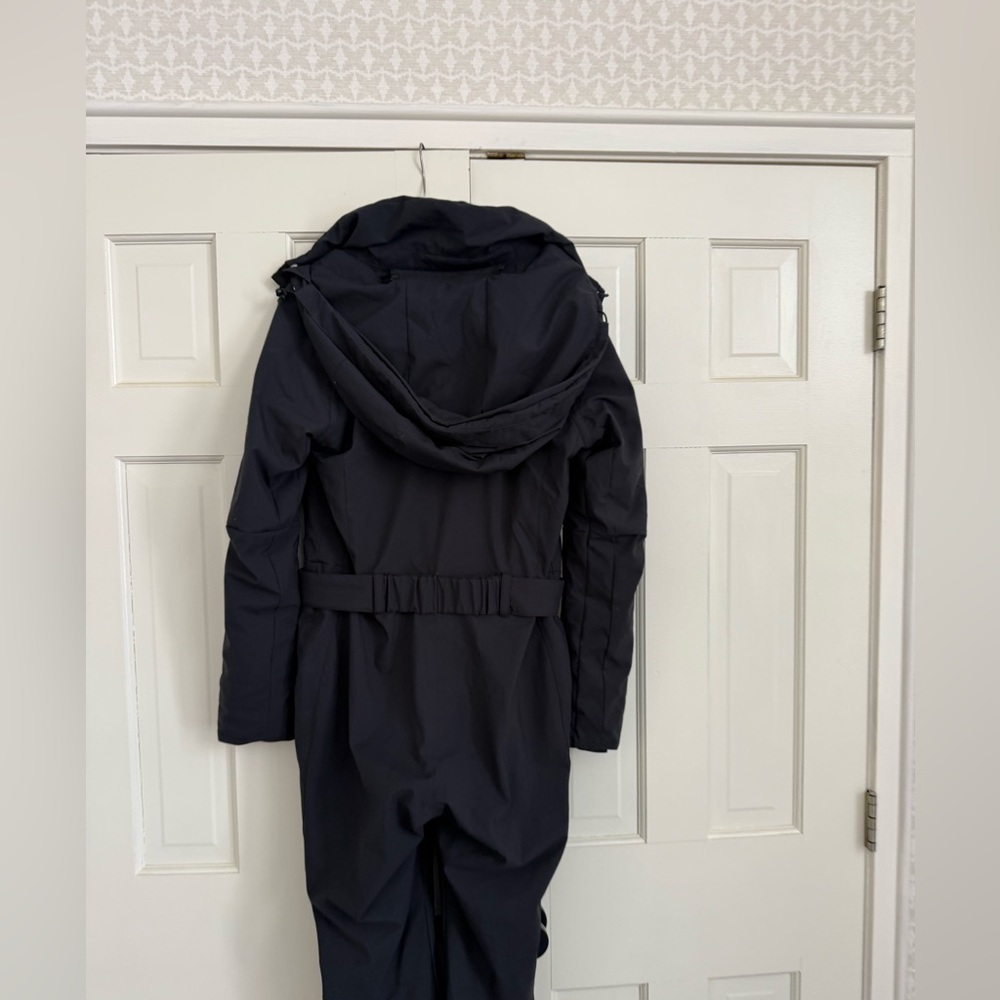 NILS Black Waterproof Ski Suit- FITS LIKE A 4, or SMALL - Picture 5 of 9